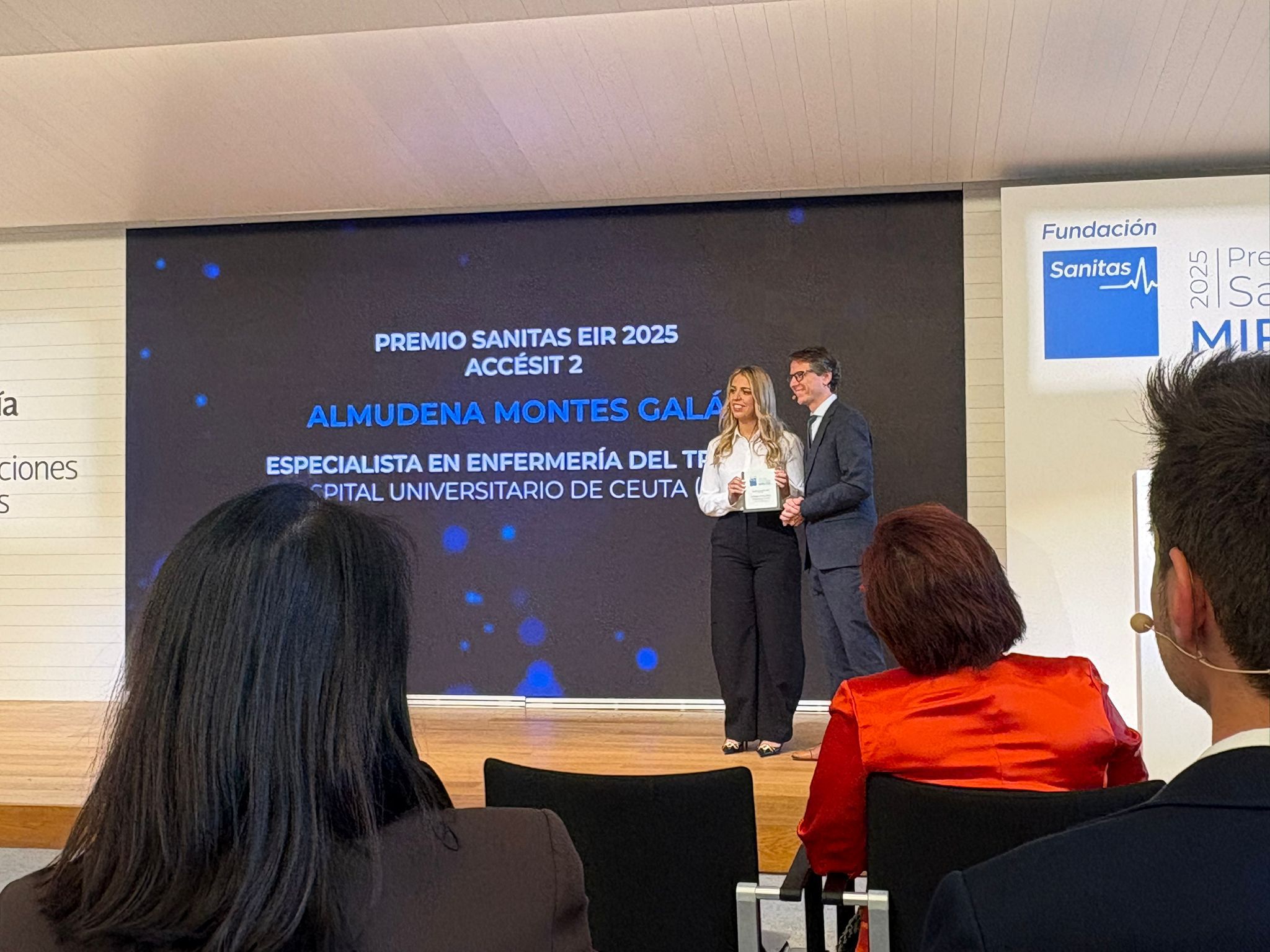 UNA ENFERMERA CEUTÍ ENTRE LAS MEJORES DE ESPAÑA, ALMUDENA MONTES, RECONOCIDA EN LOS PREMIOS SANITAS EIR 2025