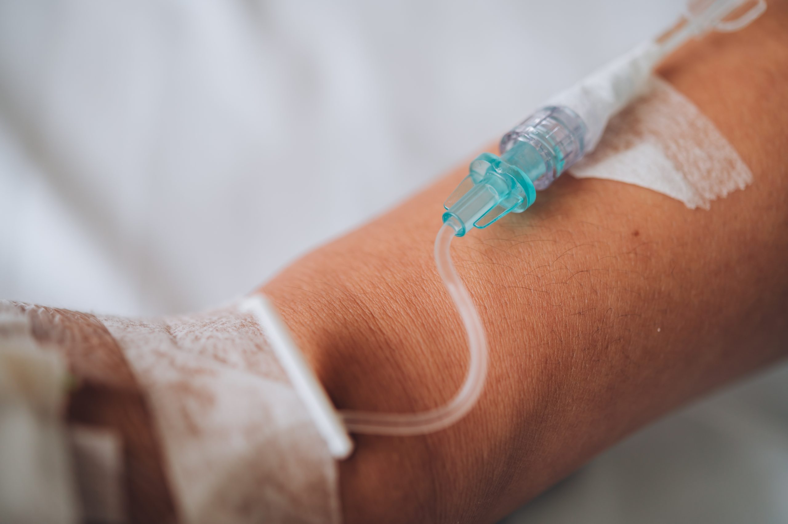 Nueve de cada diez vías intravenosas permanecen sin utilizar después del parto